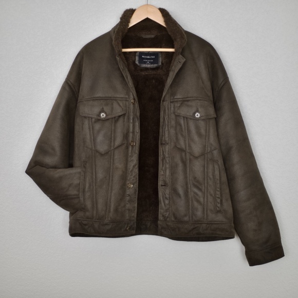 Abercrombie & Fitch Men's Relaxed Vegan Suede Lined Jacket XL - Picture 4 of 12